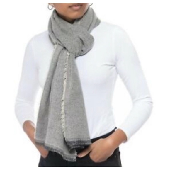 INC International Concepts Two-Tone Shine Scarf Wrap, Black/White One Size - Picture 2 of 7